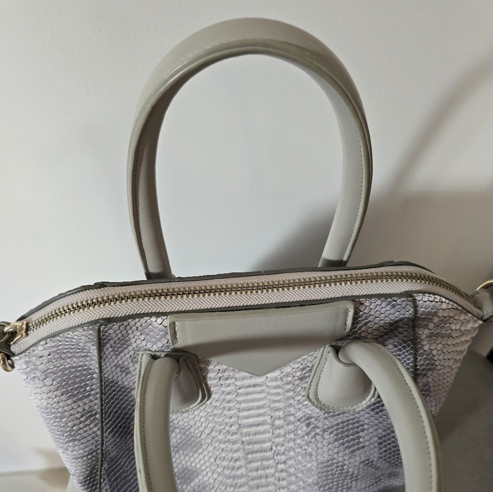 Hand bag - Picture 5 of 7